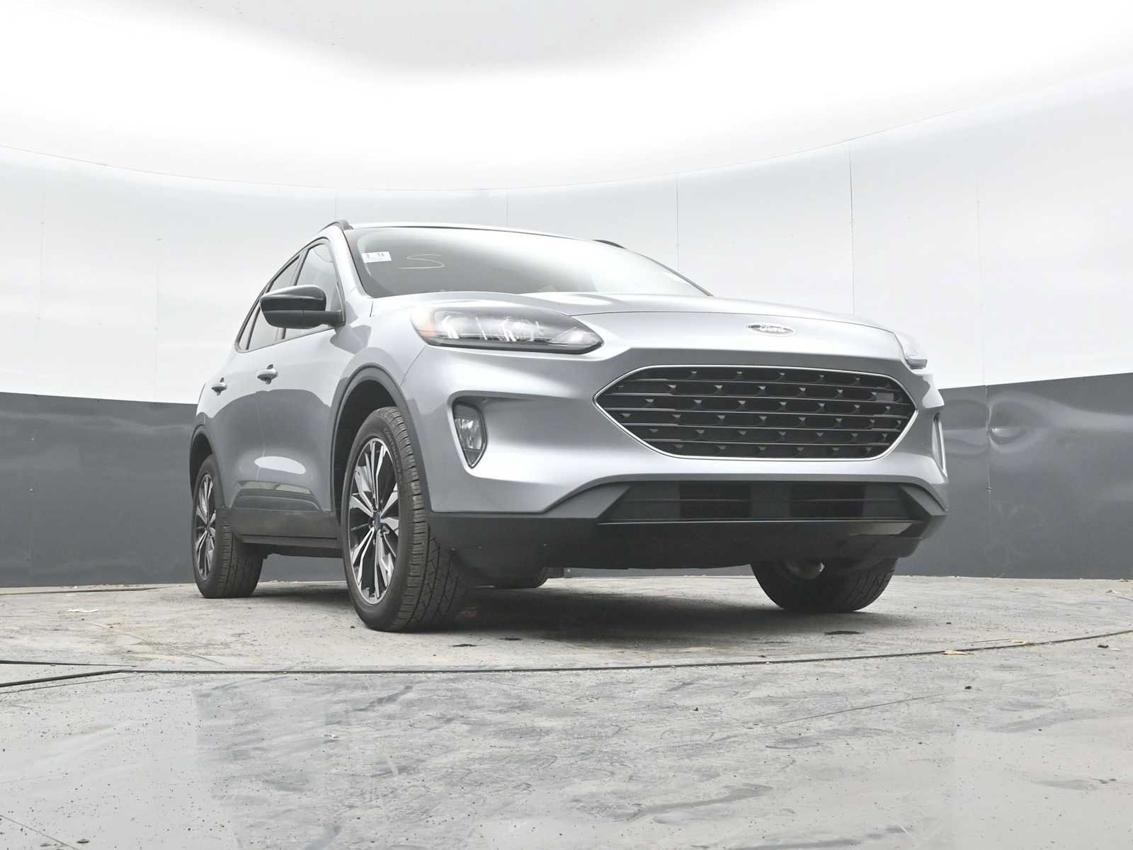 Used 2022 Ford Escape SEL w/ SEL Stealth AWD Package image 42