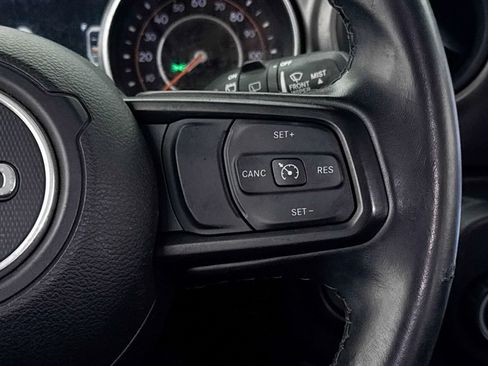 Used 2021 Jeep Wrangler Unlimited Sport AWD/4WD image 32