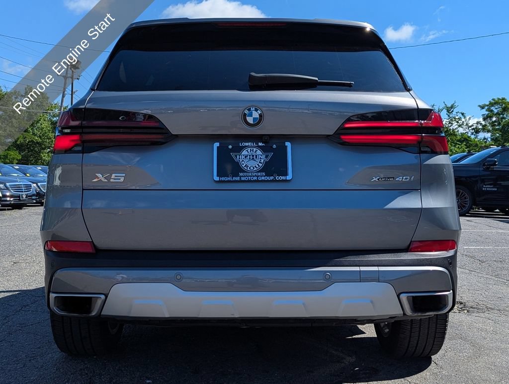 Used 2024 BMW X5 xDrive40i w/ Premium Package AWD/4WD image 11