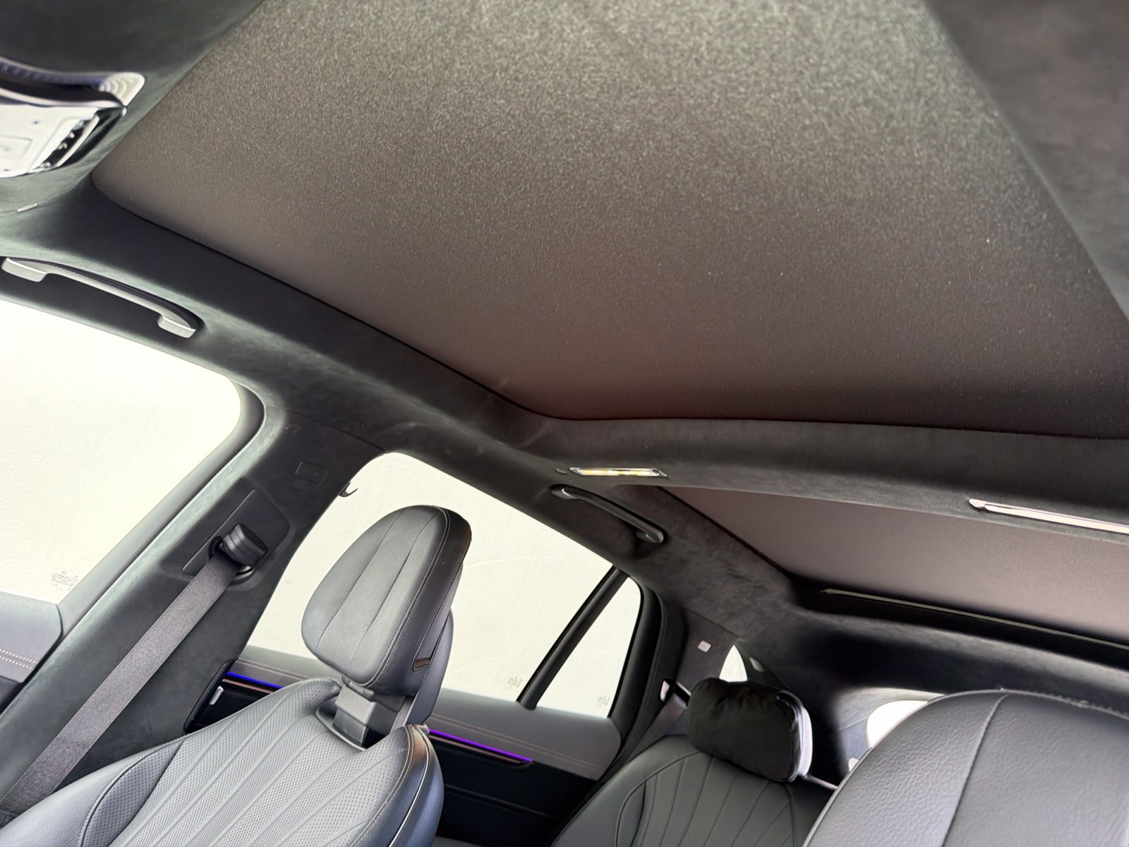 Used 2023 Mercedes-Benz EQS 580 4MATIC SUV image 8