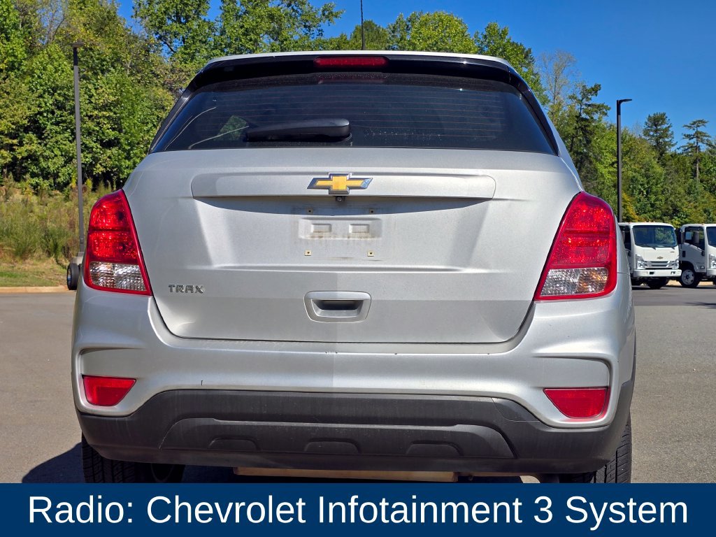Used 2019 Chevrolet Trax LS FWD image 3