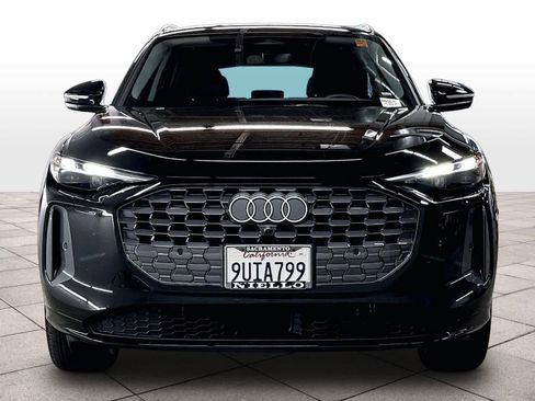Used 2025 Audi Q5 Premium w/ Convenience Package AWD/4WD image 3
