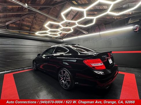 Used 2013 Mercedes-Benz C 250 Coupe w/ Sports Pkg image 4