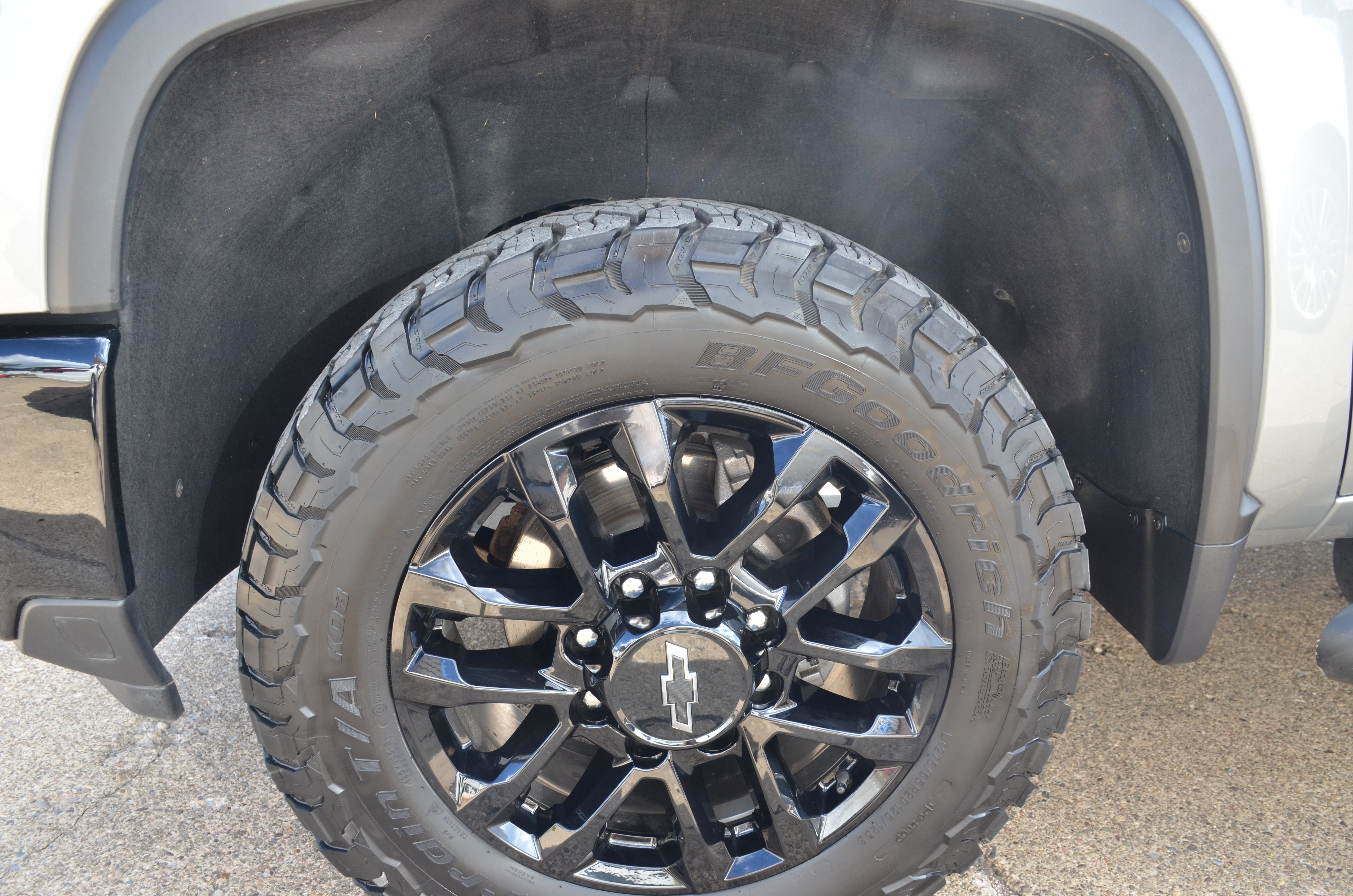 Used 2025 Chevrolet Silverado 2500 LT w/ Trail Boss Package AWD/4WD image 23