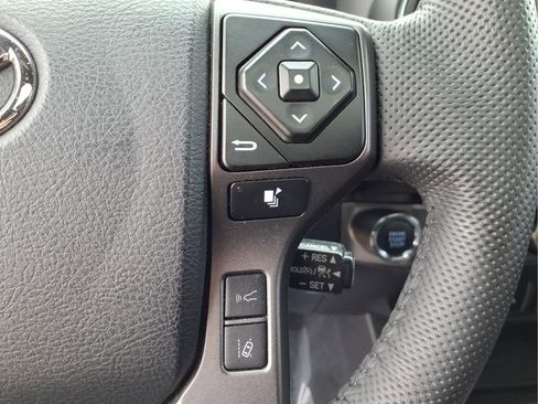 Used 2023 Toyota Tacoma TRD Sport w/ TRD Premium Sport Package AWD/4WD image 23