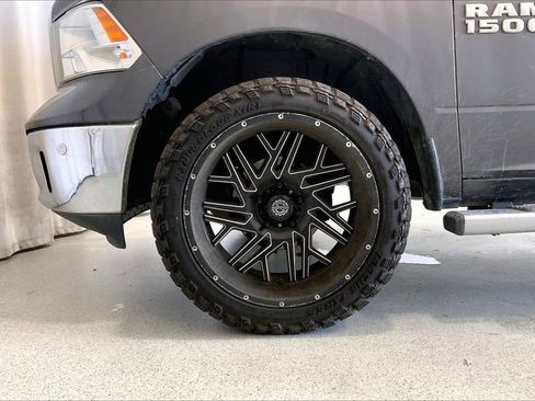 Used 2018 RAM 1500 Lone Star image 6