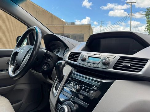 Used 2012 Honda Odyssey EX-L image 28