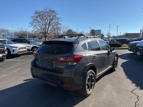 Used 2022 Subaru Crosstrek 2.0i Premium image 7