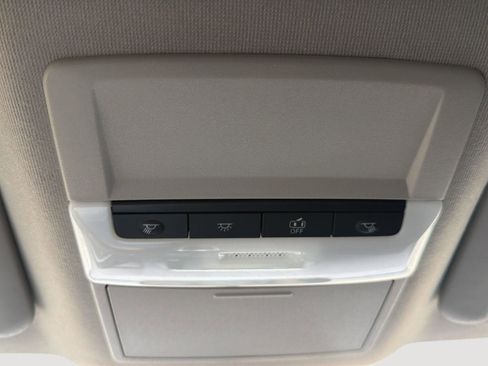 Used 2025 Nissan Sentra SV w/ All-Weather Package FWD image 11