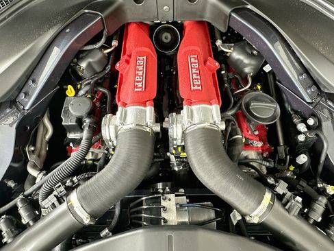 Used 2025 Ferrari Roma Spider RWD image 49