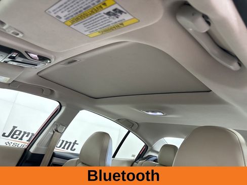 Used 2024 Subaru Legacy Limited image 11