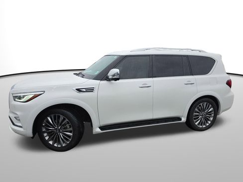 Used 2021 INFINITI QX80 Sensory w/ Cargo Package image 2