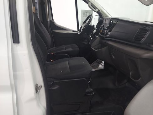Used 2024 Ford Transit 250 Low Roof AWD w/ Exterior Upgrade Package image 16