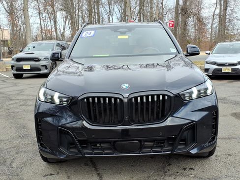 Used 2024 BMW X5 xDrive40i w/ M Sport Package image 2
