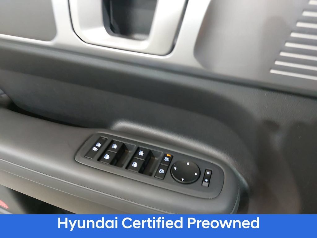 Used 2025 Hyundai Santa Fe XRT AWD/4WD image 24