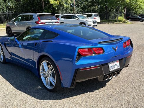 Used 2019 Chevrolet Corvette Stingray Coupe w/ 2LT Preferred Equipment Group RWD image 7