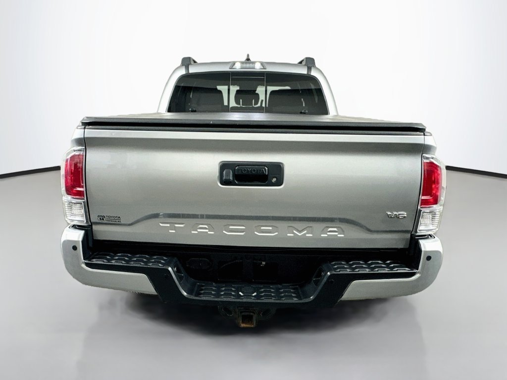 Used 2022 Toyota Tacoma TRD Sport w/ Technology Package AWD/4WD image 7