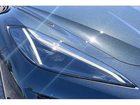 Used 2024 Chevrolet Corvette Z06 RWD image 27