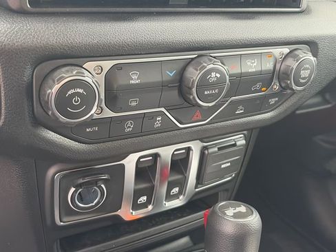 New 2026 Jeep Wrangler Sport AWD/4WD image 20