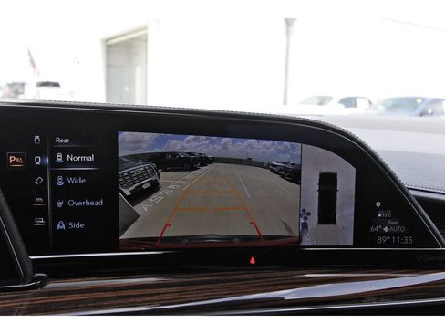 Used 2022 Cadillac Escalade ESV Luxury RWD image 23