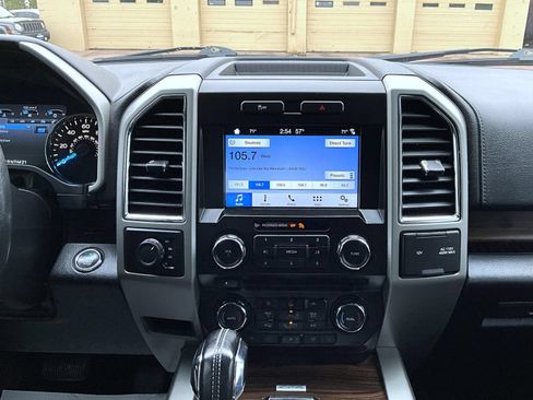 Used 2017 Ford F150 Lariat AWD/4WD image 14