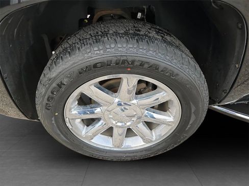 Used 2014 GMC Yukon Denali AWD/4WD image 34