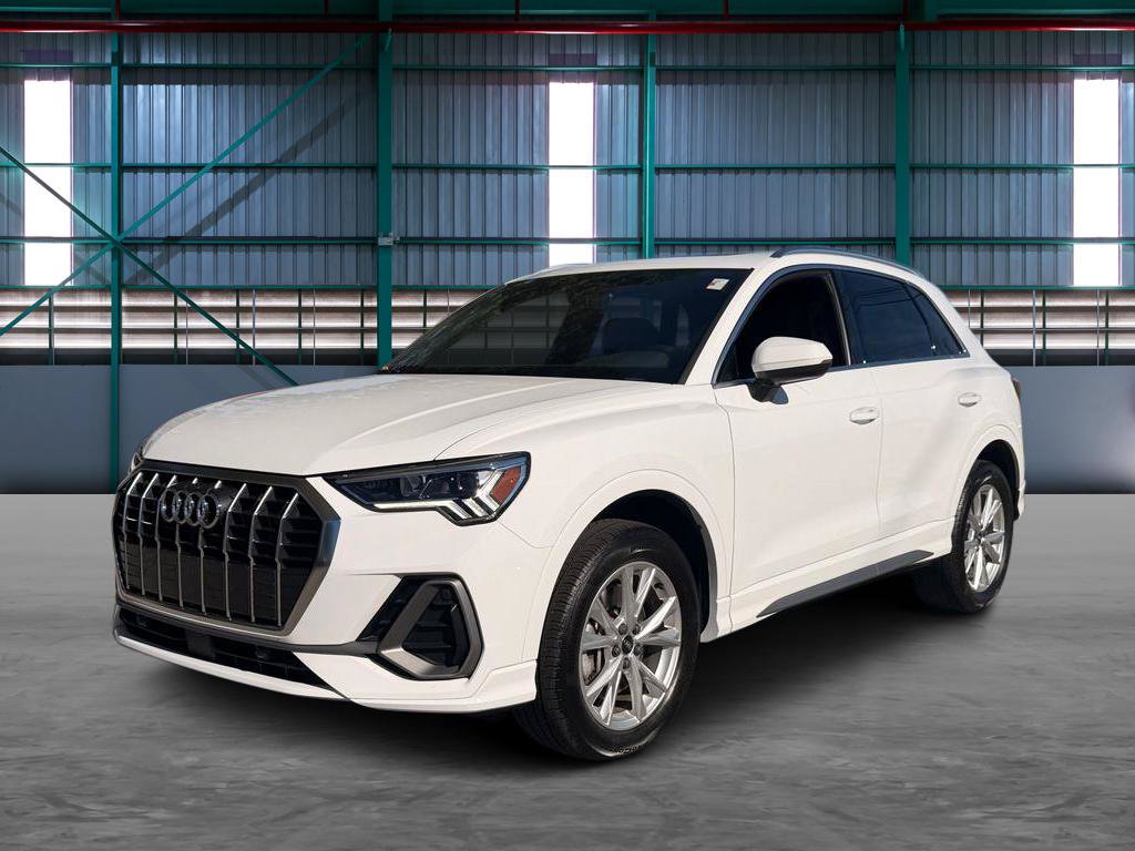Used 2024 Audi Q3 2.0T Premium AWD/4WD image 1