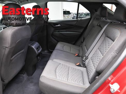 Used 2021 Chevrolet Equinox LT FWD image 20