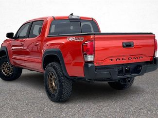 Used 2017 Toyota Tacoma TRD Off-Road video 4