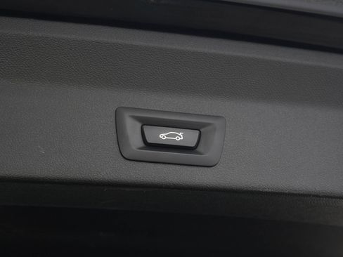 Used 2019 BMW X3 xDrive30i AWD/4WD image 11