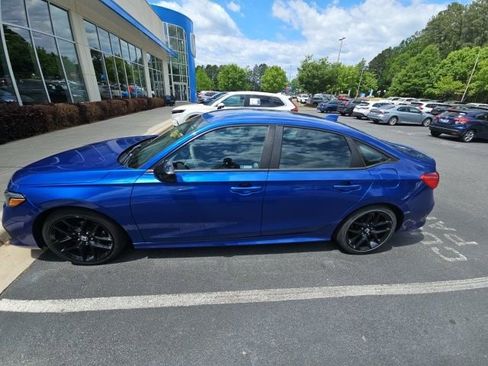 Used 2022 Honda Civic Sport image 2