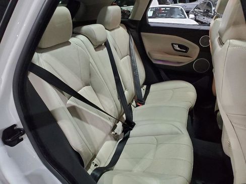 Used 2017 Land Rover Range Rover Evoque HSE image 22