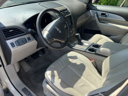 Used 2014 Lincoln MKX w/ Equipment Group 101A image 11