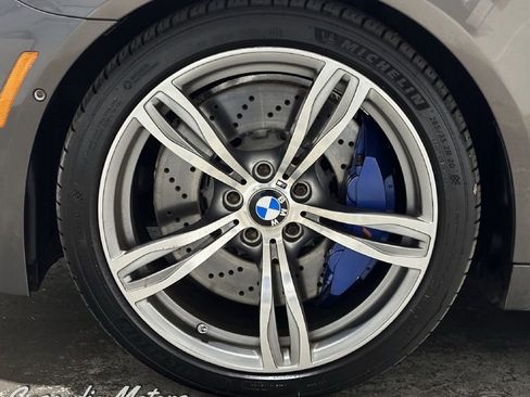 Used 2013 BMW M5 image 32