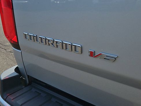 Used 2020 Chevrolet Colorado LT w/ Safety Package AWD/4WD image 29