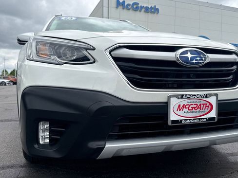 Used 2022 Subaru Outback Touring XT AWD/4WD image 13