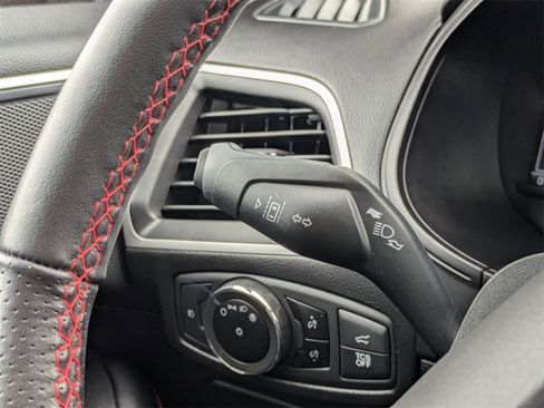 Used 2023 Ford Edge ST-Line image 21