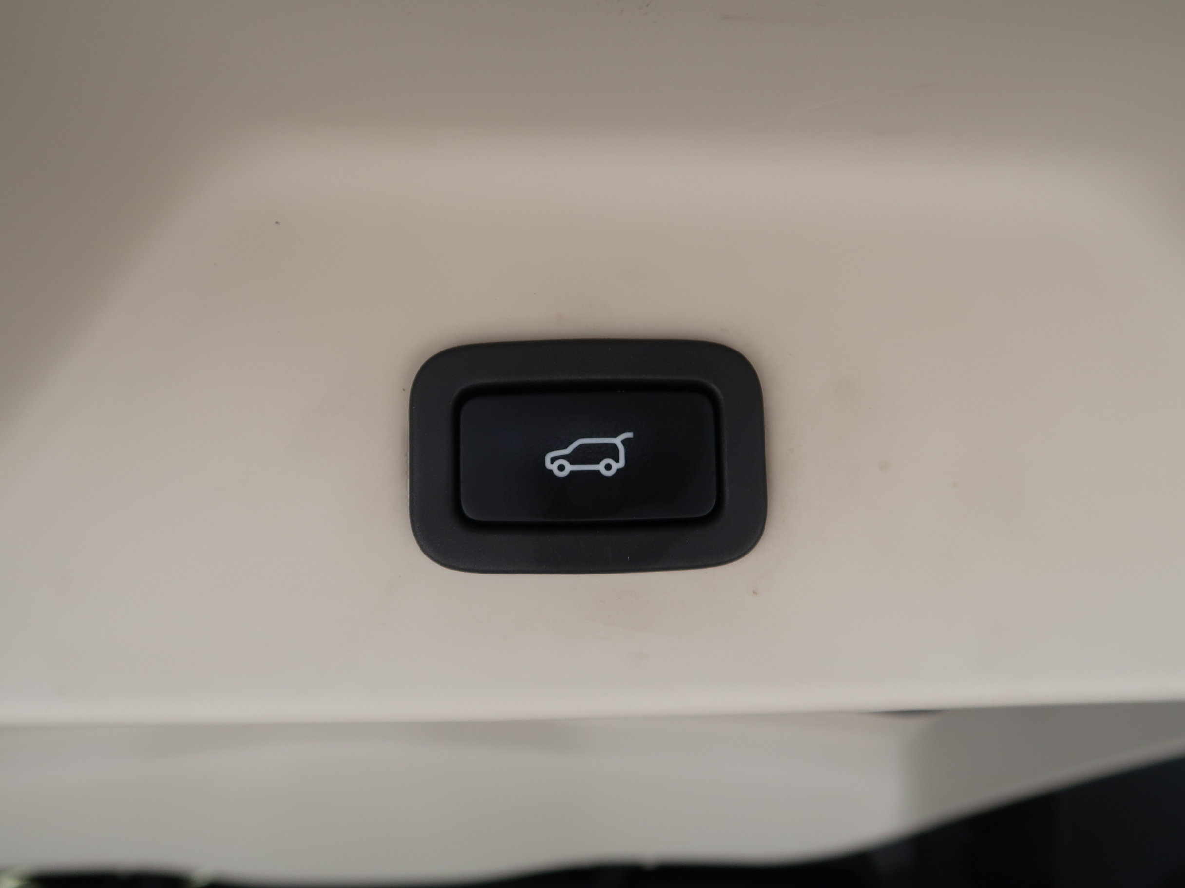 Used 2014 Land Rover Range Rover Long Wheelbase Supercharged AWD/4WD image 46