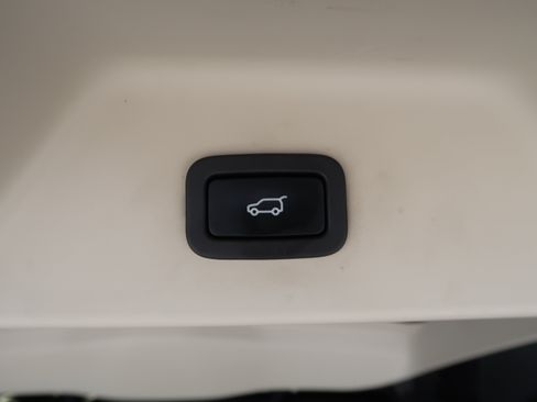 Used 2014 Land Rover Range Rover Long Wheelbase Supercharged AWD/4WD image 46