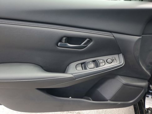 New 2025 Nissan Sentra S FWD image 19