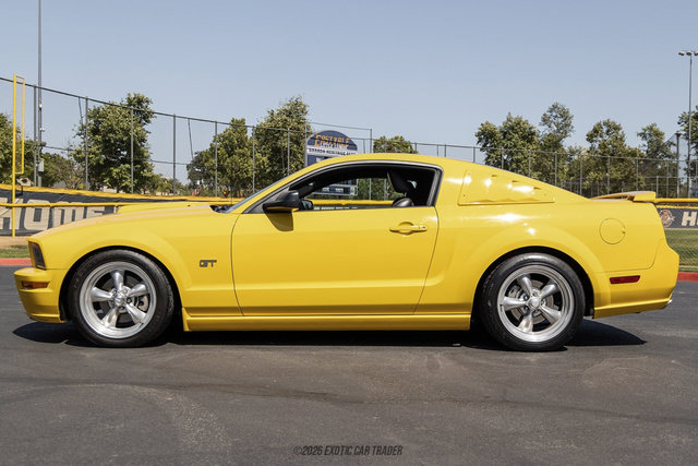 Used 2006 Ford Mustang GT Premium RWD image 3
