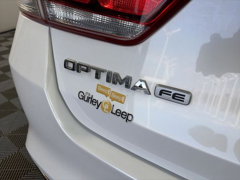 Used 2016 Kia Optima LX image 17