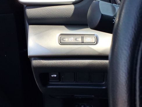 Used 2023 Nissan Maxima SV w/ Floor Mat Group FWD image 23