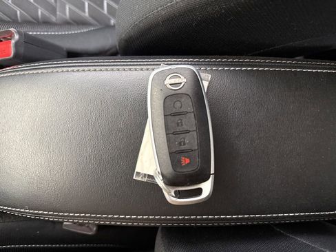 Used 2023 Nissan Kicks SV image 33