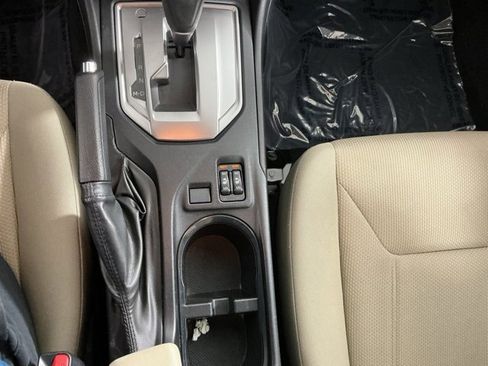 Used 2018 Subaru Impreza 2.0i Premium w/ Eyesight & BSD & Rcta image 31