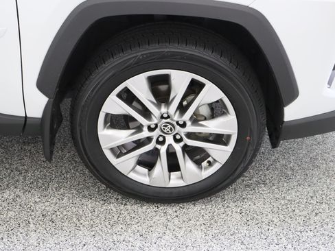 Certified 2024 Toyota RAV4 XLE Premium FWD image 5