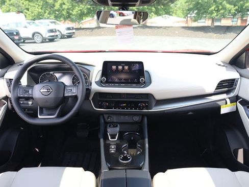 New 2026 Nissan Rogue Dark Armor AWD/4WD image 19