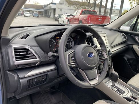 Used 2022 Subaru Forester Premium image 19