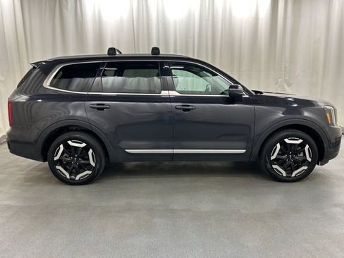Used 2025 Kia Telluride S AWD/4WD image 8