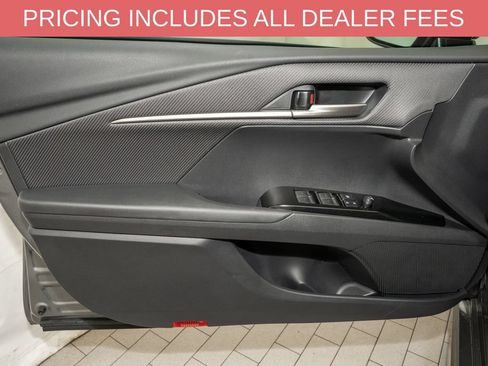 Used 2026 Toyota Camry SE w/ Convenience Package FWD image 11